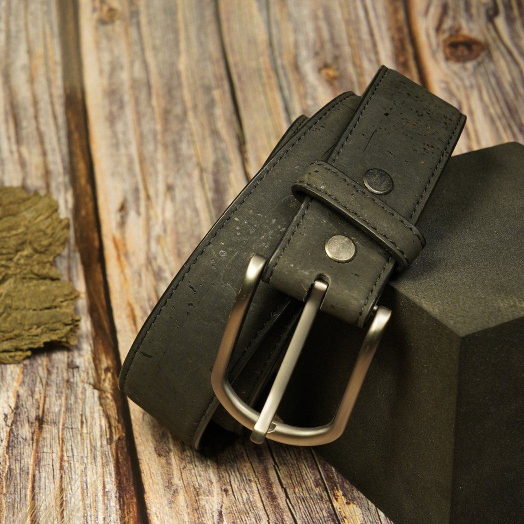 Gift Box Men's: Black Belt and Black Wallet