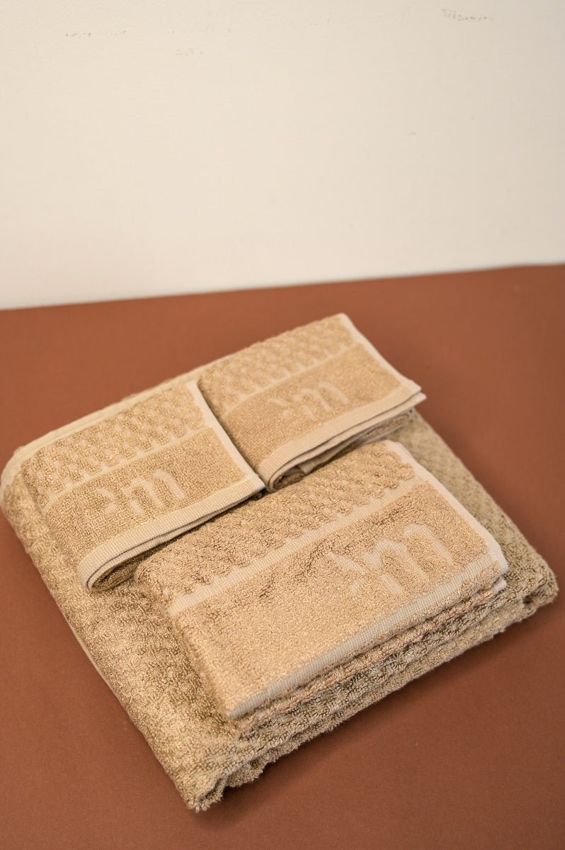 Bamboo Fluffy Bath Set, 1 Bath 560 GSM, 1 Hand and 2 Face Towel Terry 480 GSM - Sweet Caramel