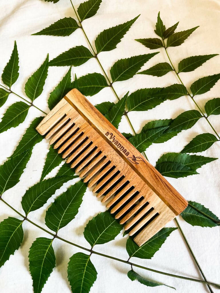 Neem Shampoo Comb