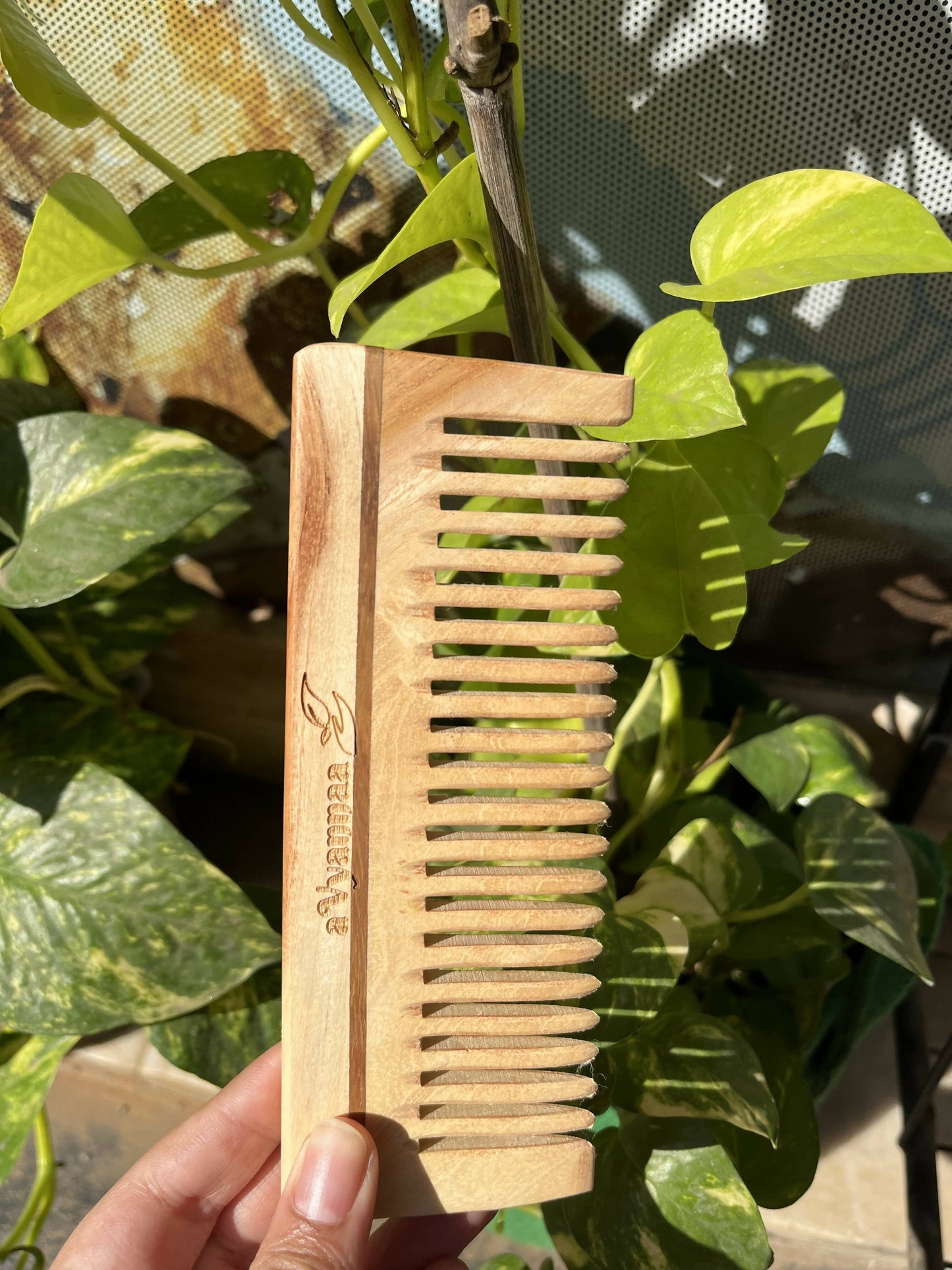Neem Shampoo Comb