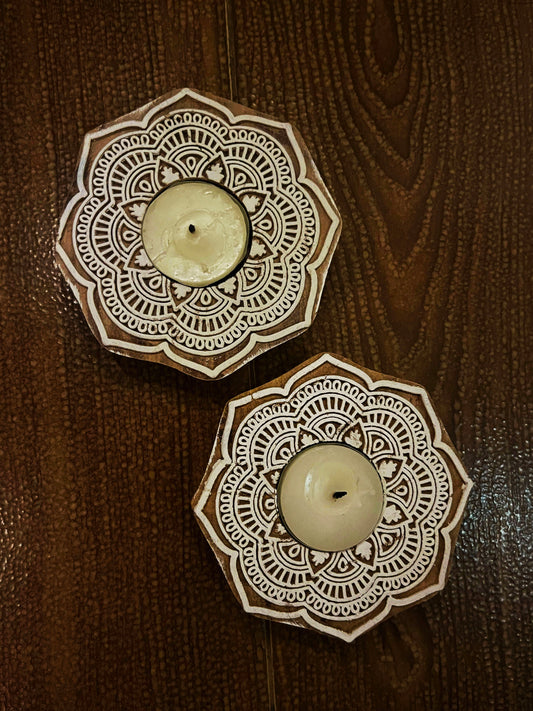 Handcrafted Wooden Diya - Flower Design (Set of 2)
