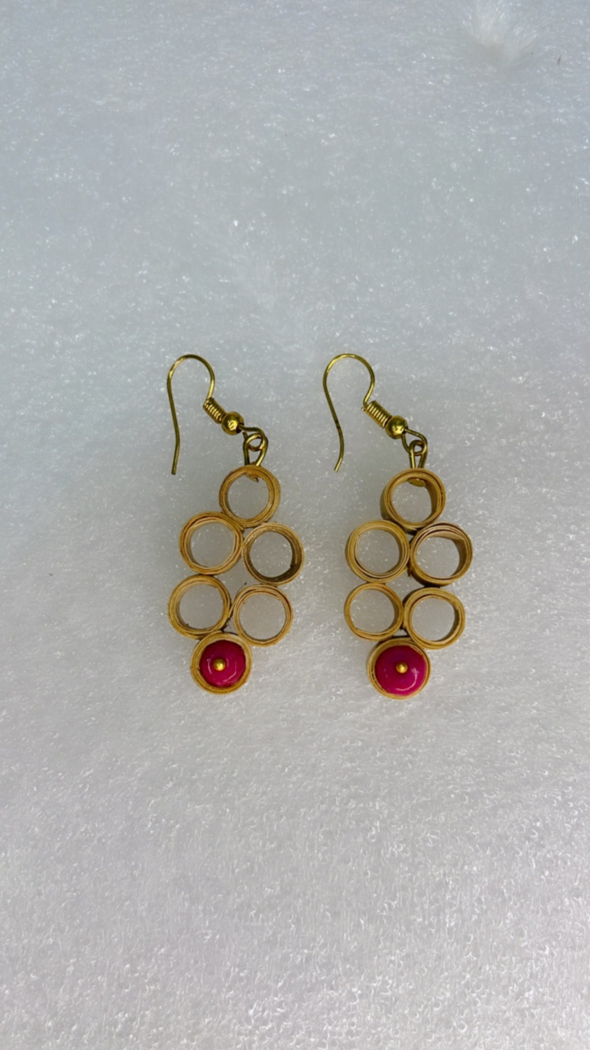 Handcrafted Bamboo Small Grape Earrings (Magenta)