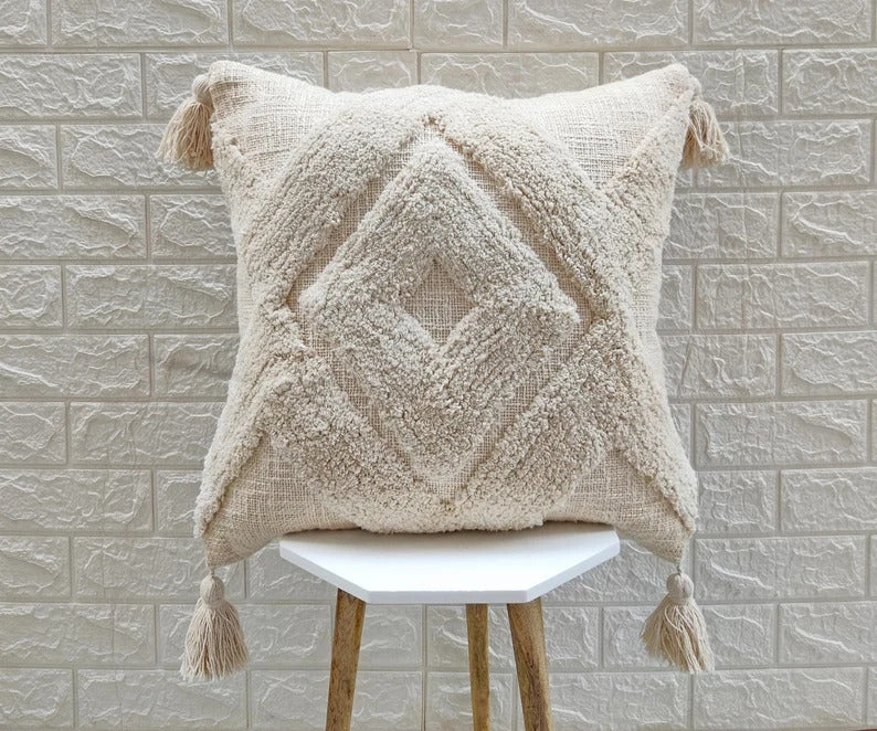 Ivory 100% Cotton Tufted Boho Cushion Cover