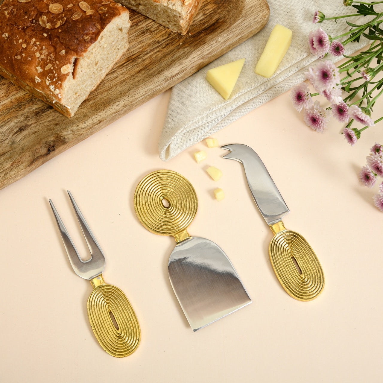 Brass Cheese Knife Set of 3 | Ekaantrik  - Concentric design